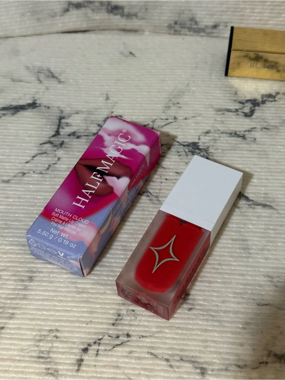 Half Magic Mouth Cloud Soft Matte Lip Cream: House Wife Dreamz (Coral)